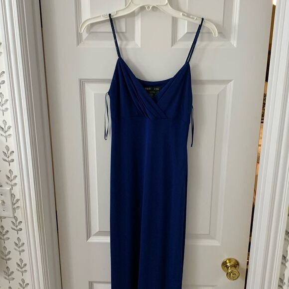 Rimini Petites Size 4 formal maxi dress with sequined spaghetti straps - Picture 1 of 10